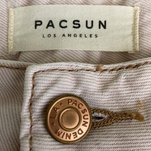 PacSun Button Fly Mid Rise Denim Shorts in Blush - Picture 3 of 7